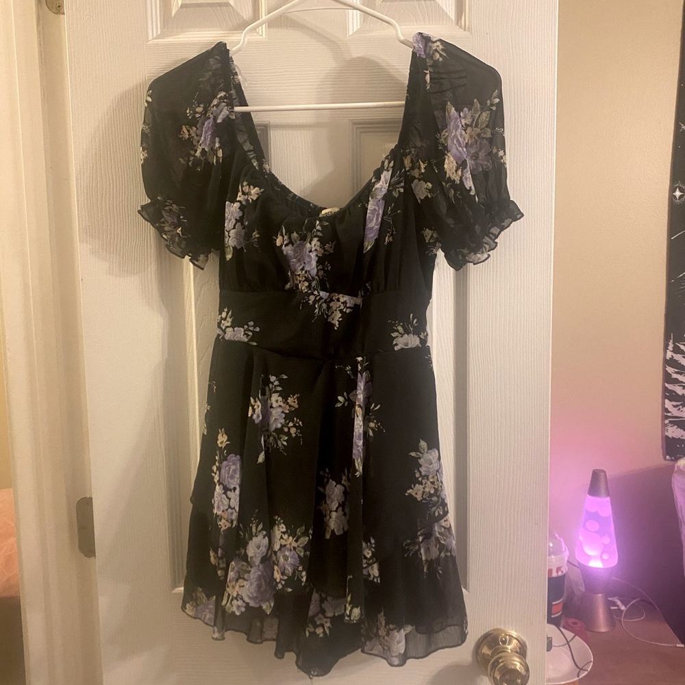 Mini romper women’s size L. Off the shoulder.